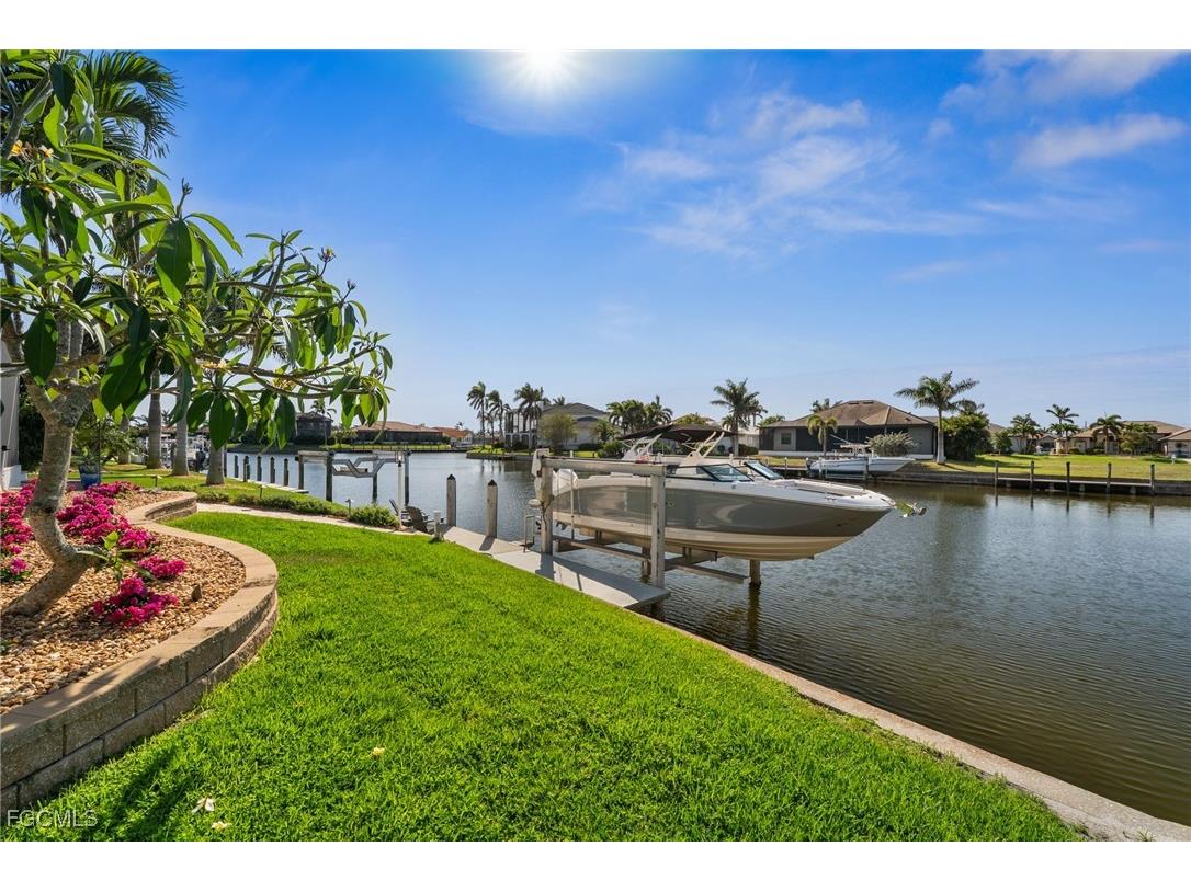 529 La Caruna Court Punta Gorda FL 33950 2025013877 image43