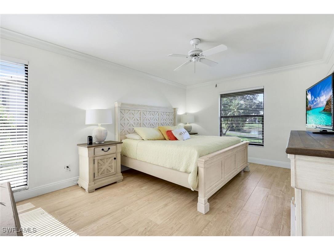 529 Lake Louise Circle #101 Naples FL 34110 225074214 image12