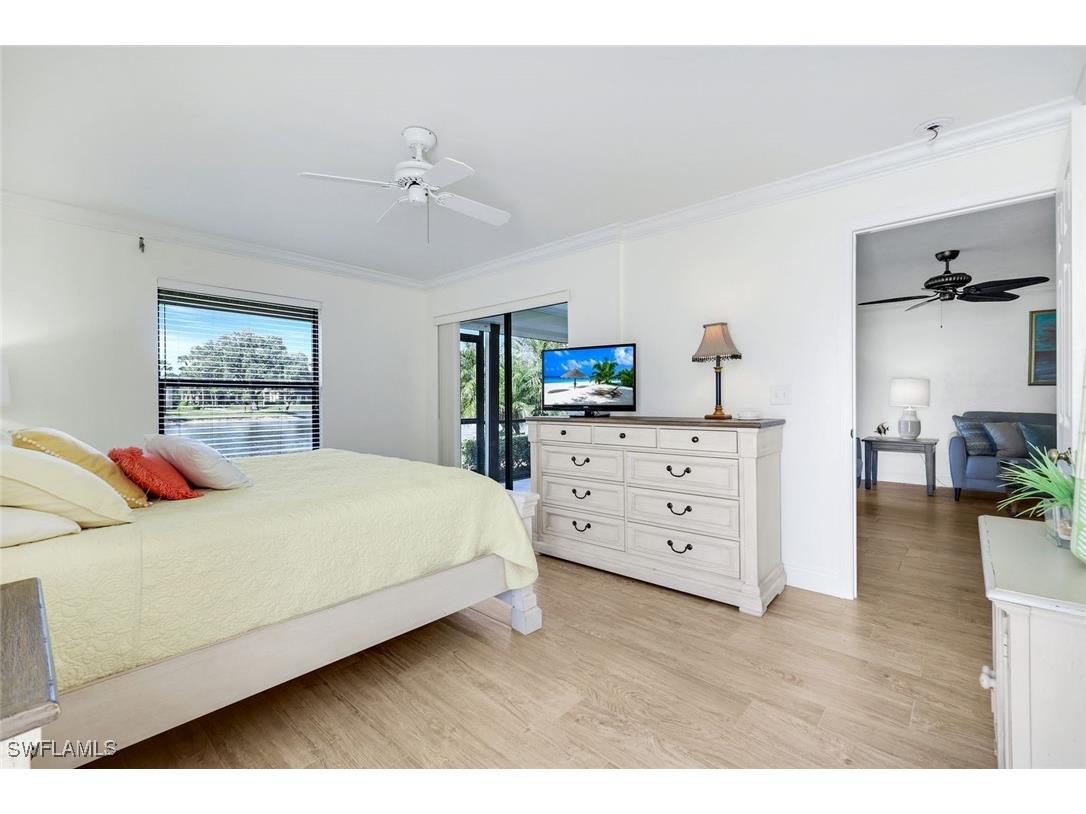 529 Lake Louise Circle #101 Naples FL 34110 225074214 image13