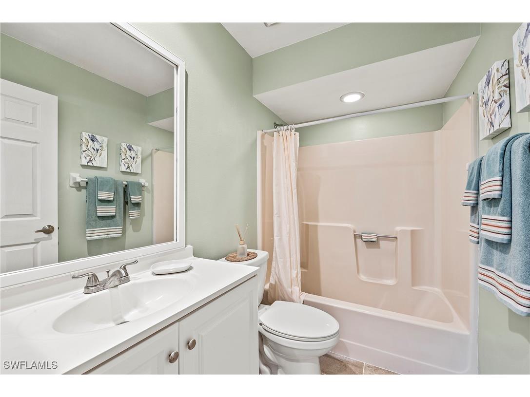 529 Mardel Drive #304 Naples FL 34104 226001576 image17