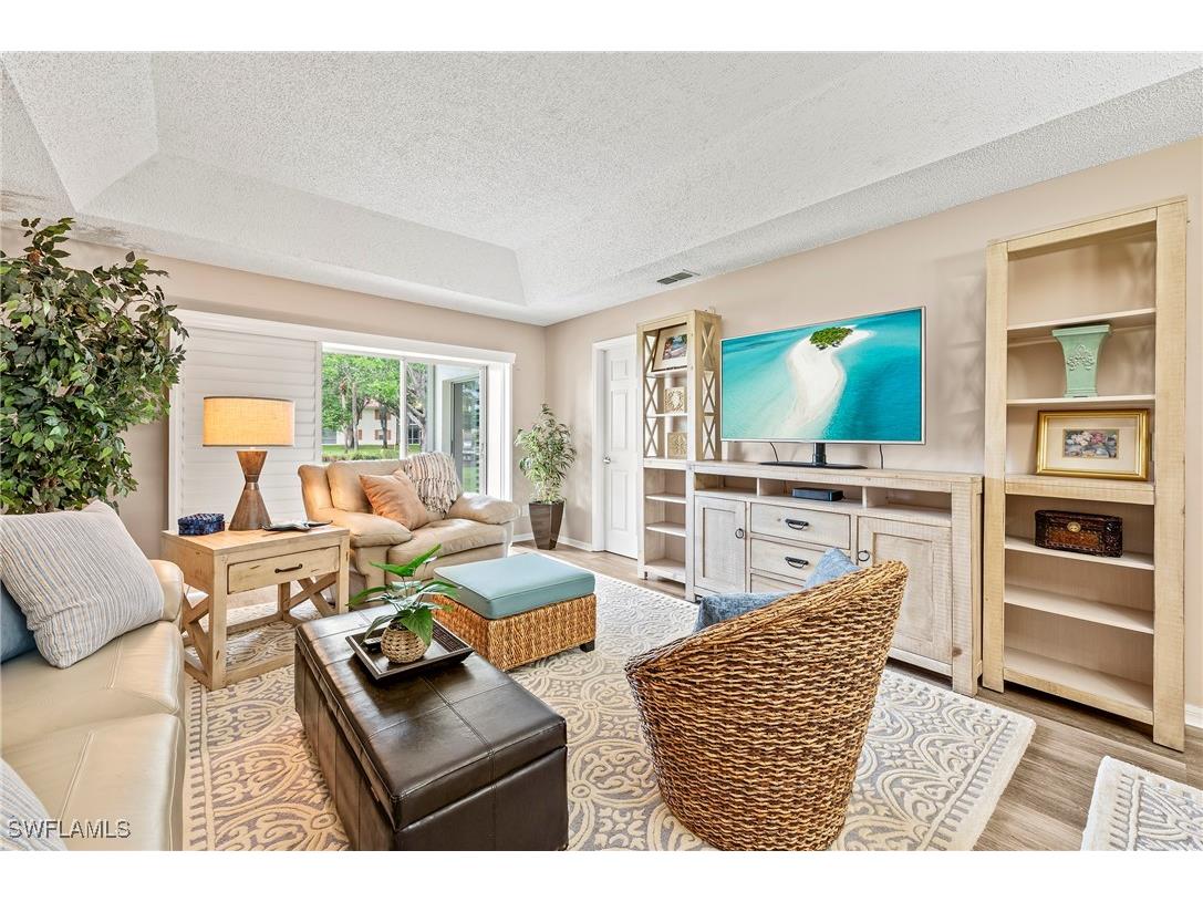 529 Mardel Drive #304 Naples FL 34104 226001576 image6