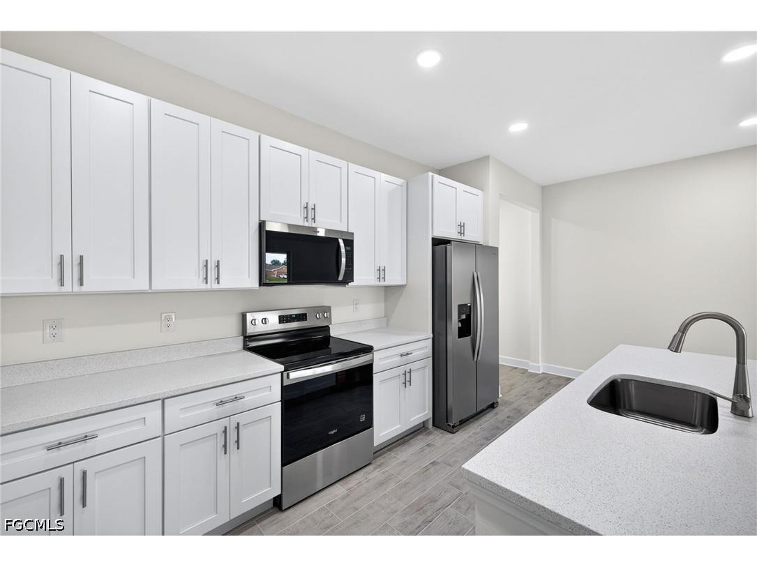 529 NW 23rd Street Cape Coral FL 33993 2026018469 image2