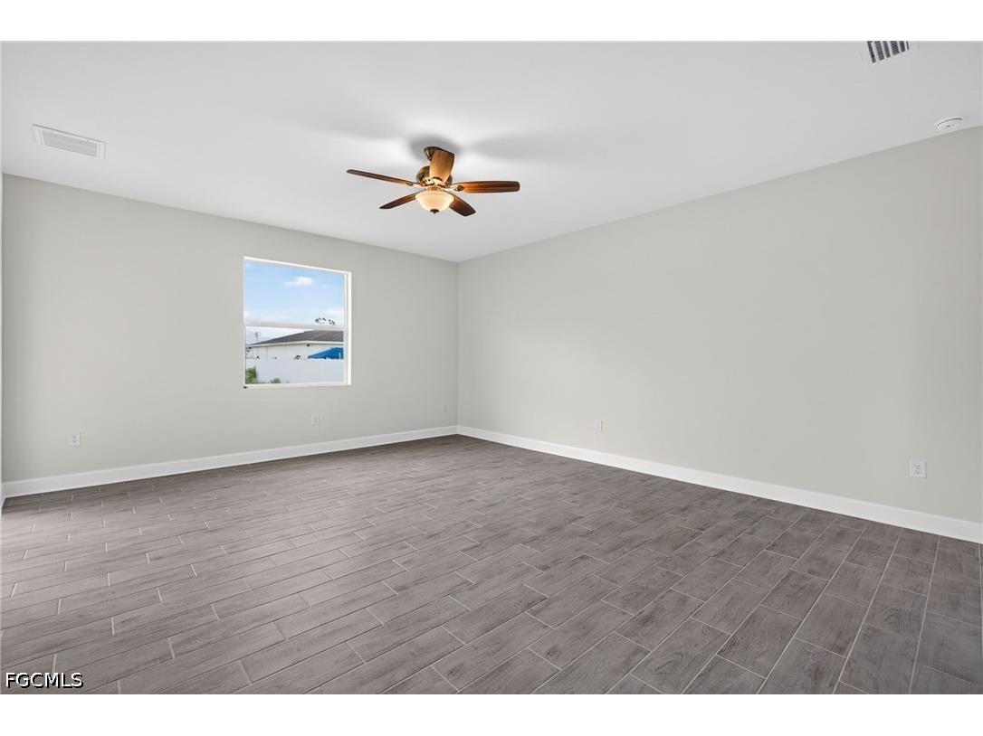 529 NW 23rd Street Cape Coral FL 33993 2026018469 image7