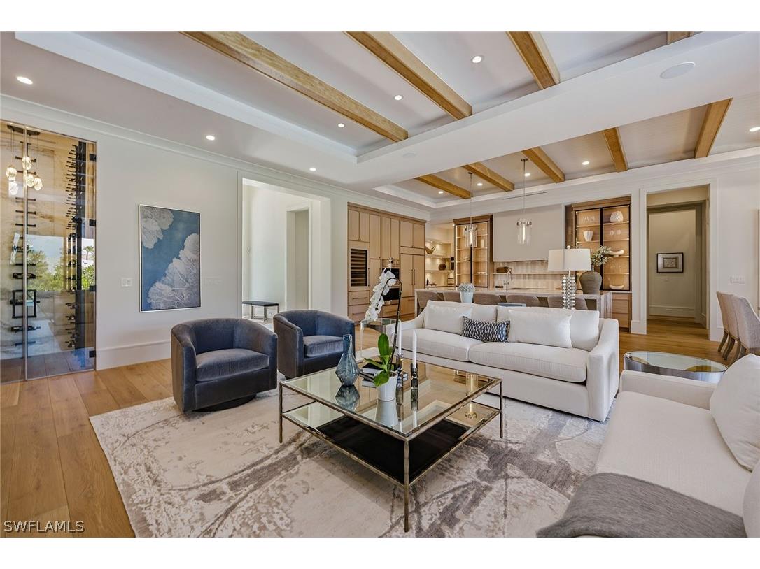 529 Neapolitan Way Naples FL 34103 226012543 image5