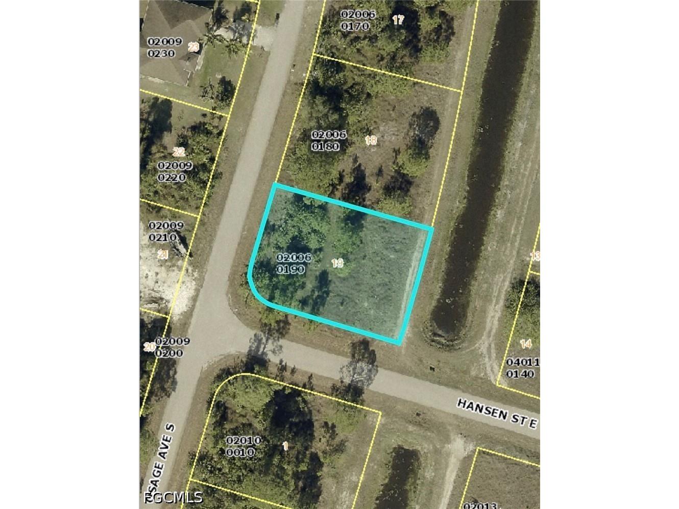 519 Osage Avenue S Lee FL 33974 2026016521 image4
