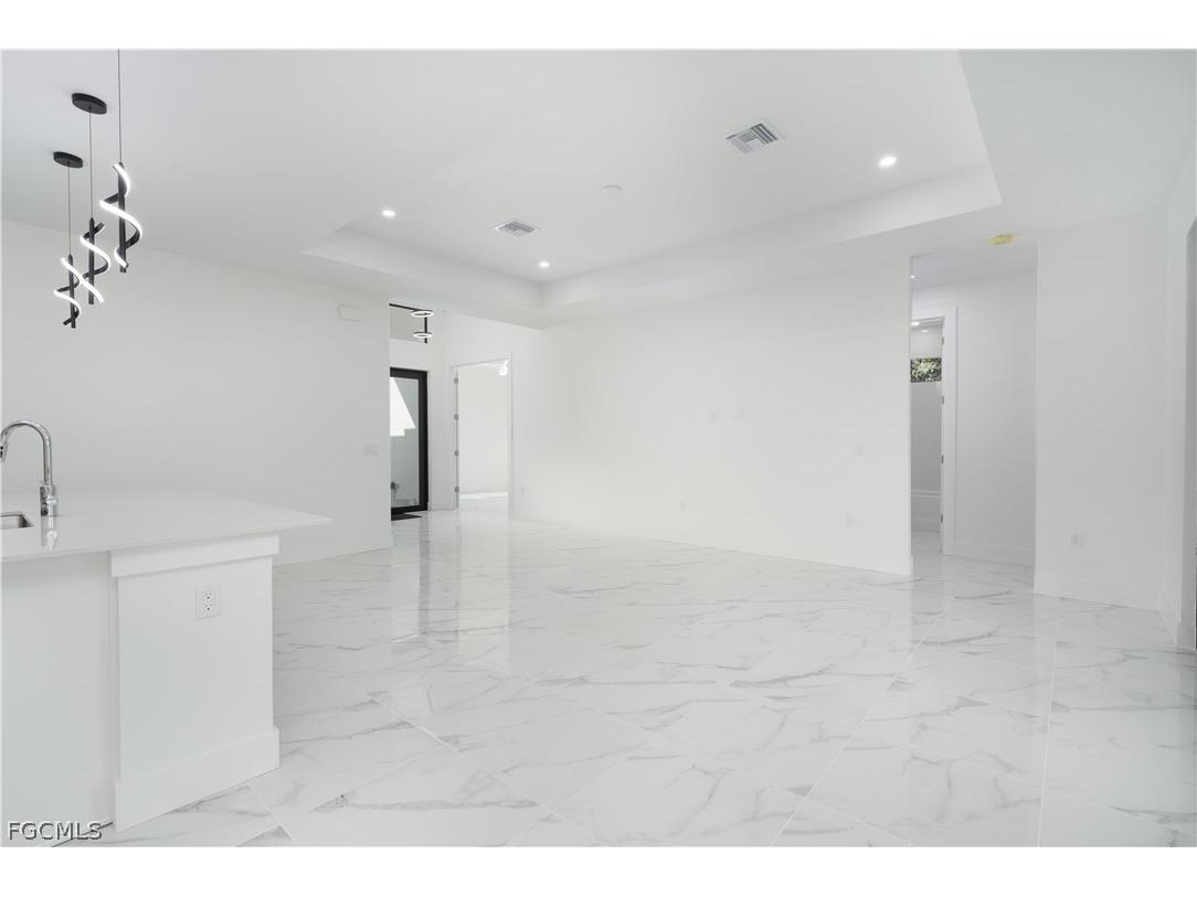 529 Theodore Vail Street E Lehigh Acres FL 33974 2026010524 image10