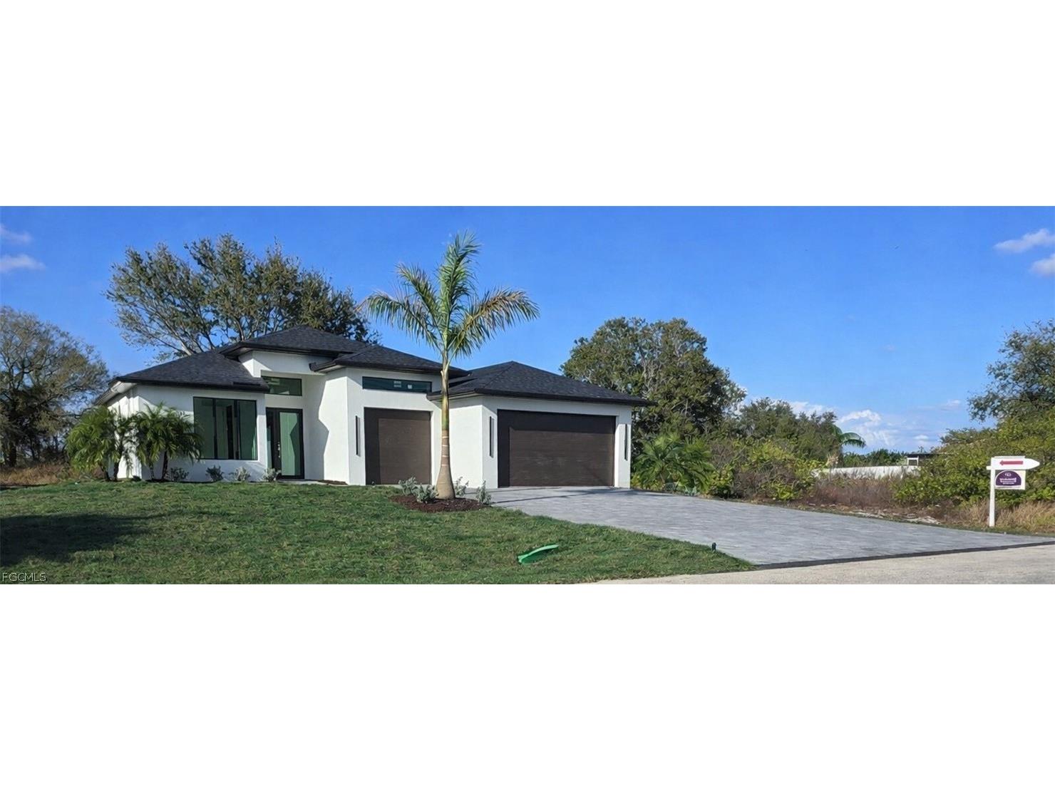 529 Theodore Vail Street E Lehigh Acres FL 33974 2026010524 image3