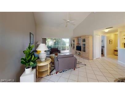 529 Windsor Square #101 Naples FL 34104 226009192 image1