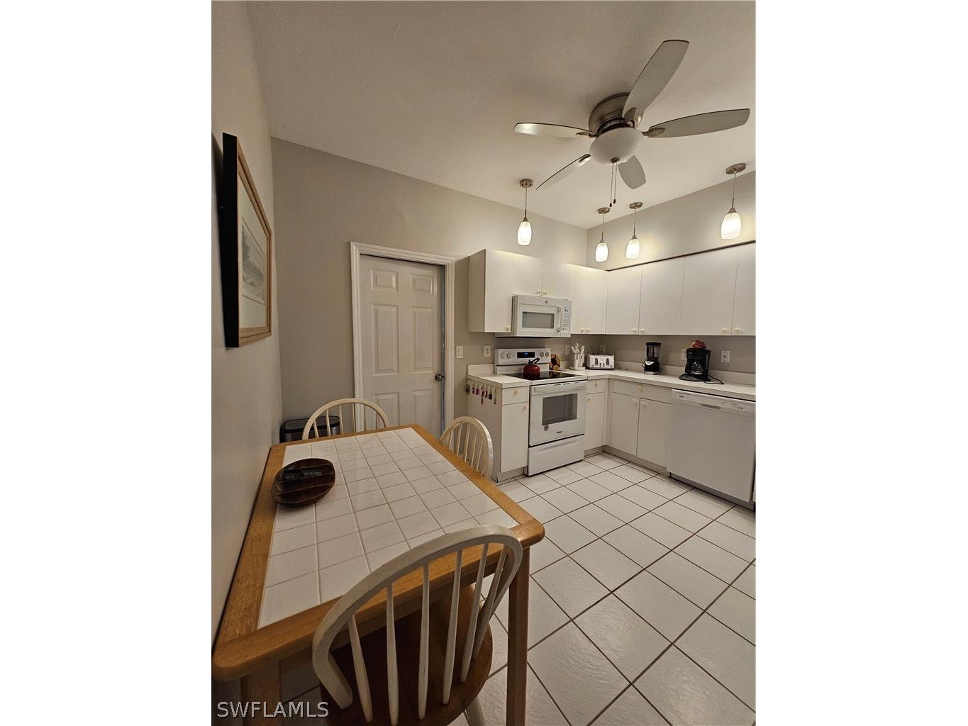 529 Windsor Square #101 Naples FL 34104 226009192 image6