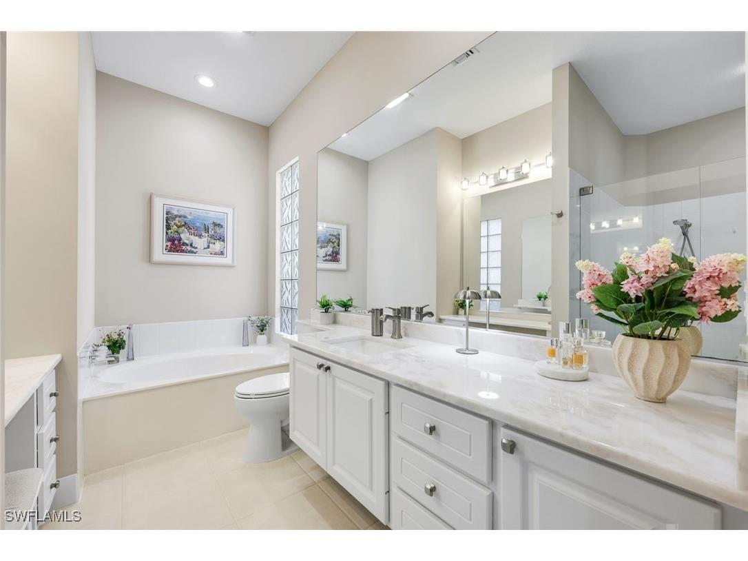 5291 Hawkesbury Way N Naples FL 34119 226003421 image14