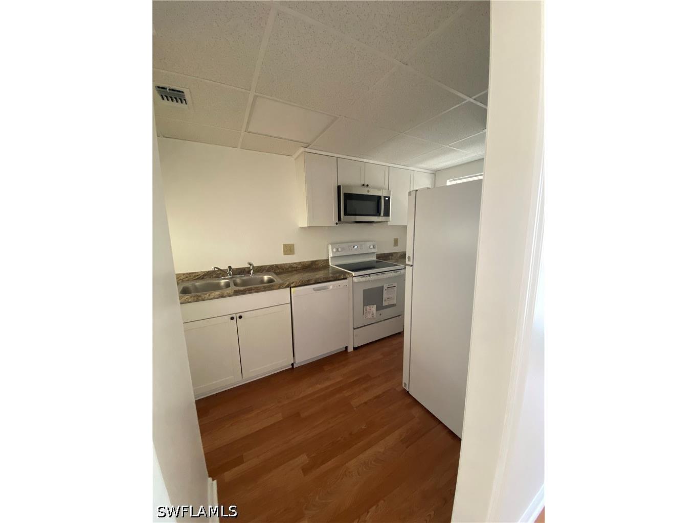 5294 Treetops Drive #I-203 Naples FL 34113 226021868 image8