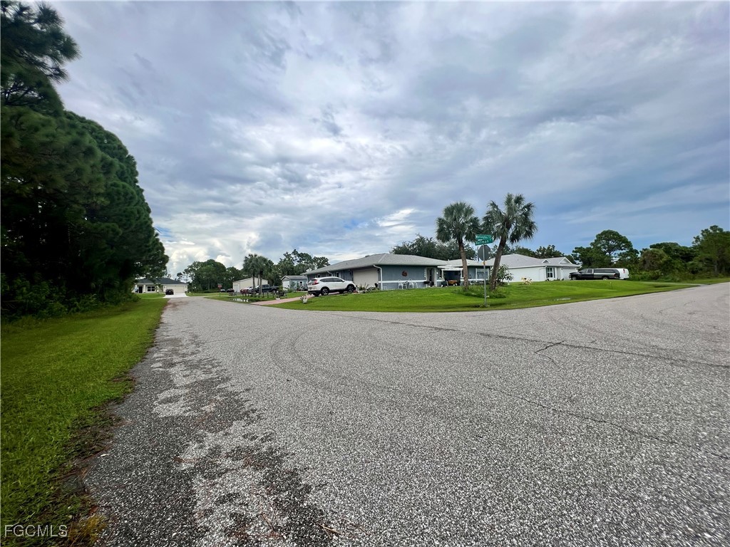 5299 Hoffman Street Port Charlotte FL 33981 2025011861 image2