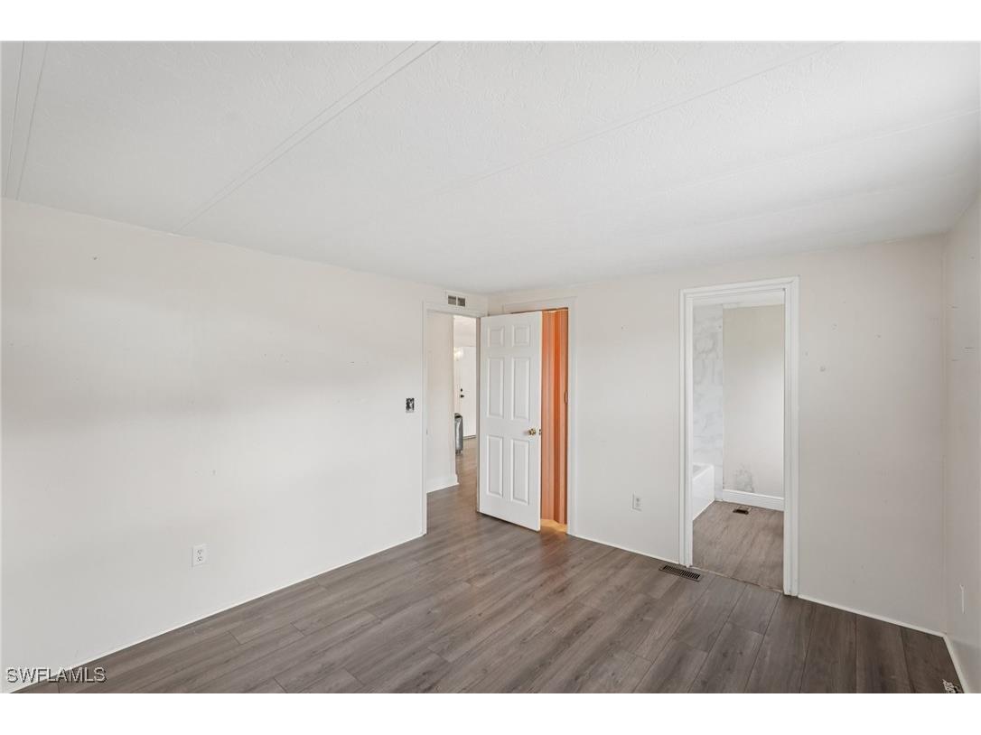 53 Grosbeak Lane Naples FL 34114 225072042 image10