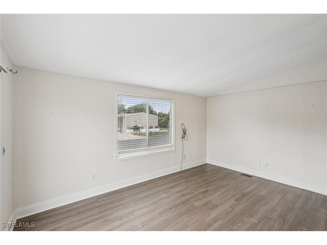 53 Grosbeak Lane Naples FL 34114 225072042 image17