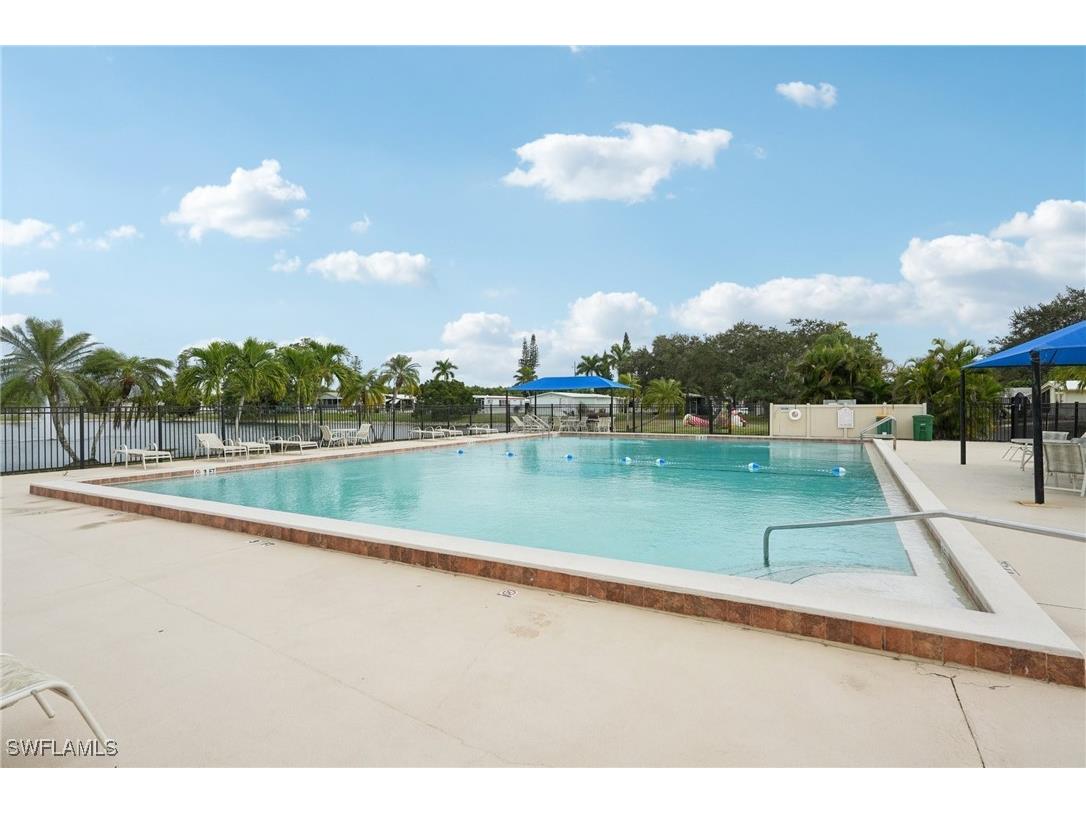 53 Grosbeak Lane Naples FL 34114 225072042 image32