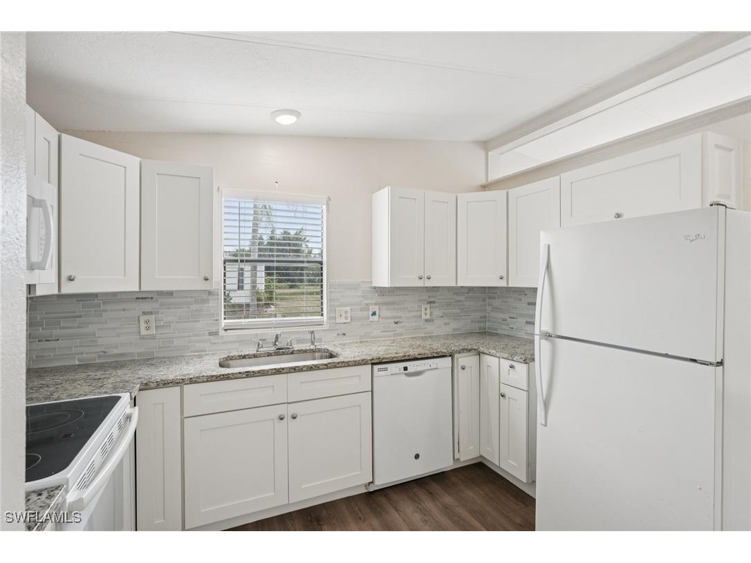 53 Grosbeak Lane Naples FL 34114 225072042 image7