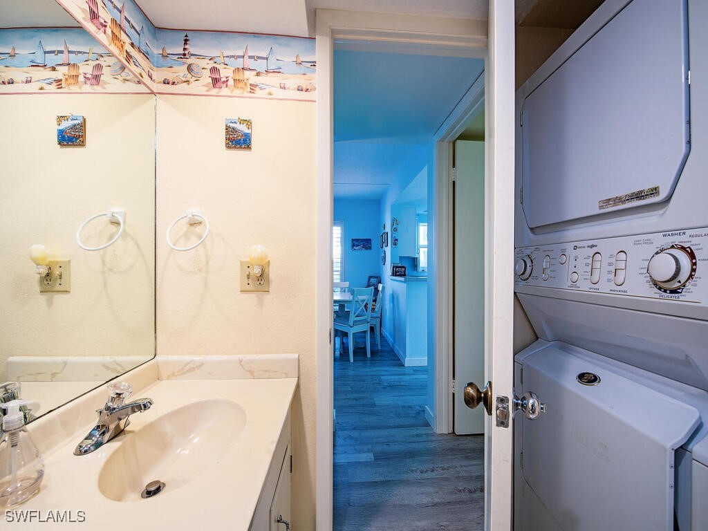 53 High Point Circle W #101 Naples FL 34103 226000193 image12