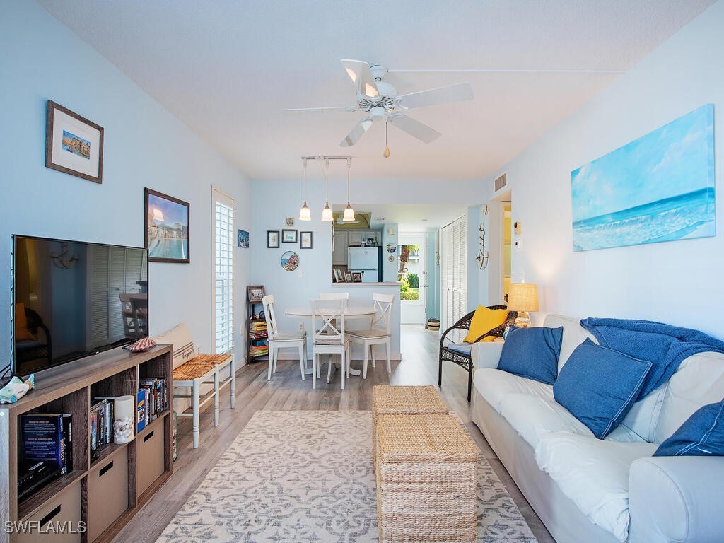 53 High Point Circle W #101 Naples FL 34103 226000193 image3