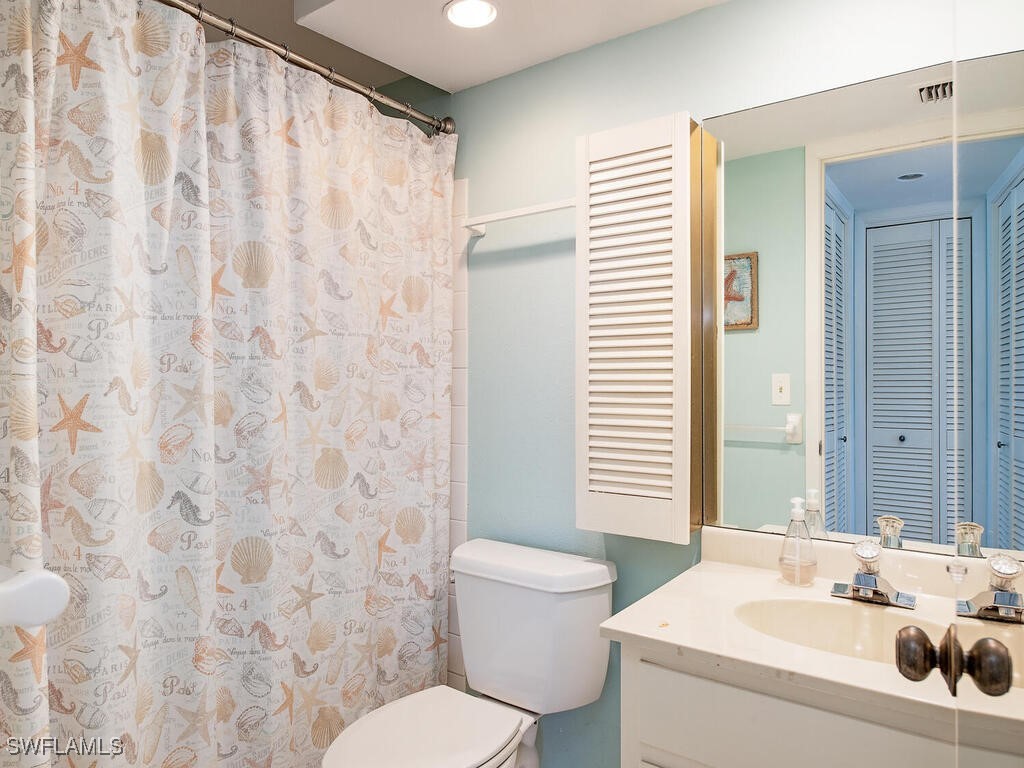 53 High Point Circle W #101 Naples FL 34103 226000193 image9