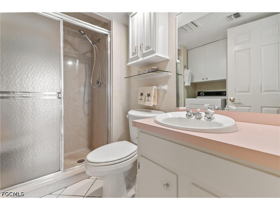 53 High Point Circle W #204 Naples FL 34103 2026015917 image21