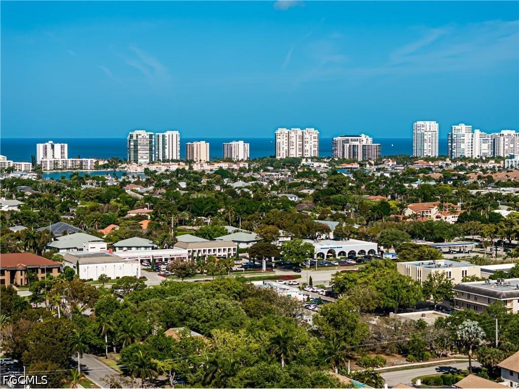 53 High Point Circle W #204 Naples FL 34103 2026015917 image40