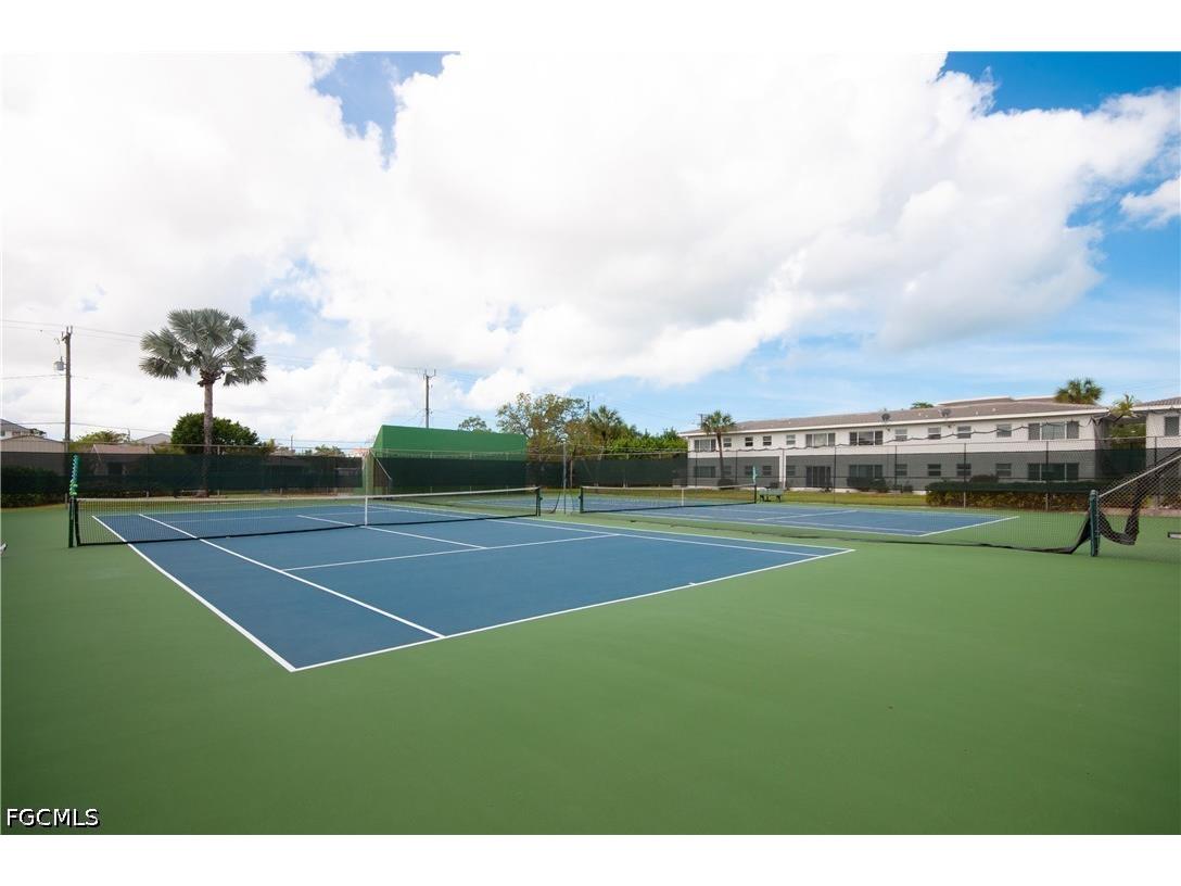 53 High Point Circle W #204 Naples FL 34103 2026015917 image48