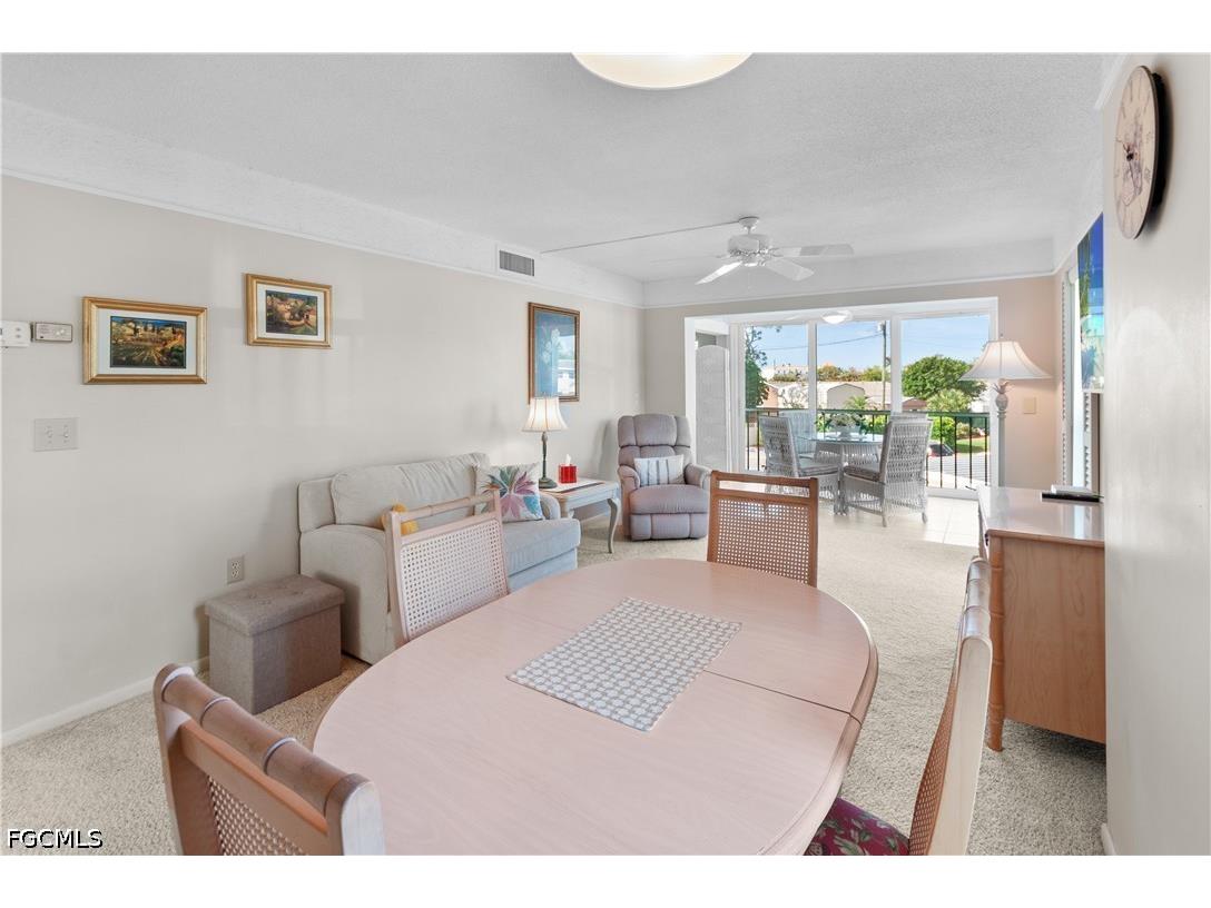 53 High Point Circle W #204 Naples FL 34103 2026015917 image8