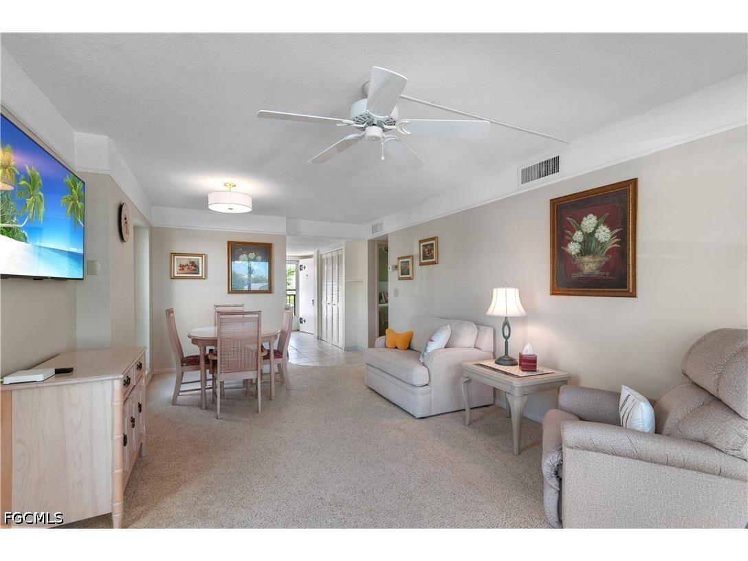 53 High Point Circle W #204 Naples FL 34103 2026015917 image9