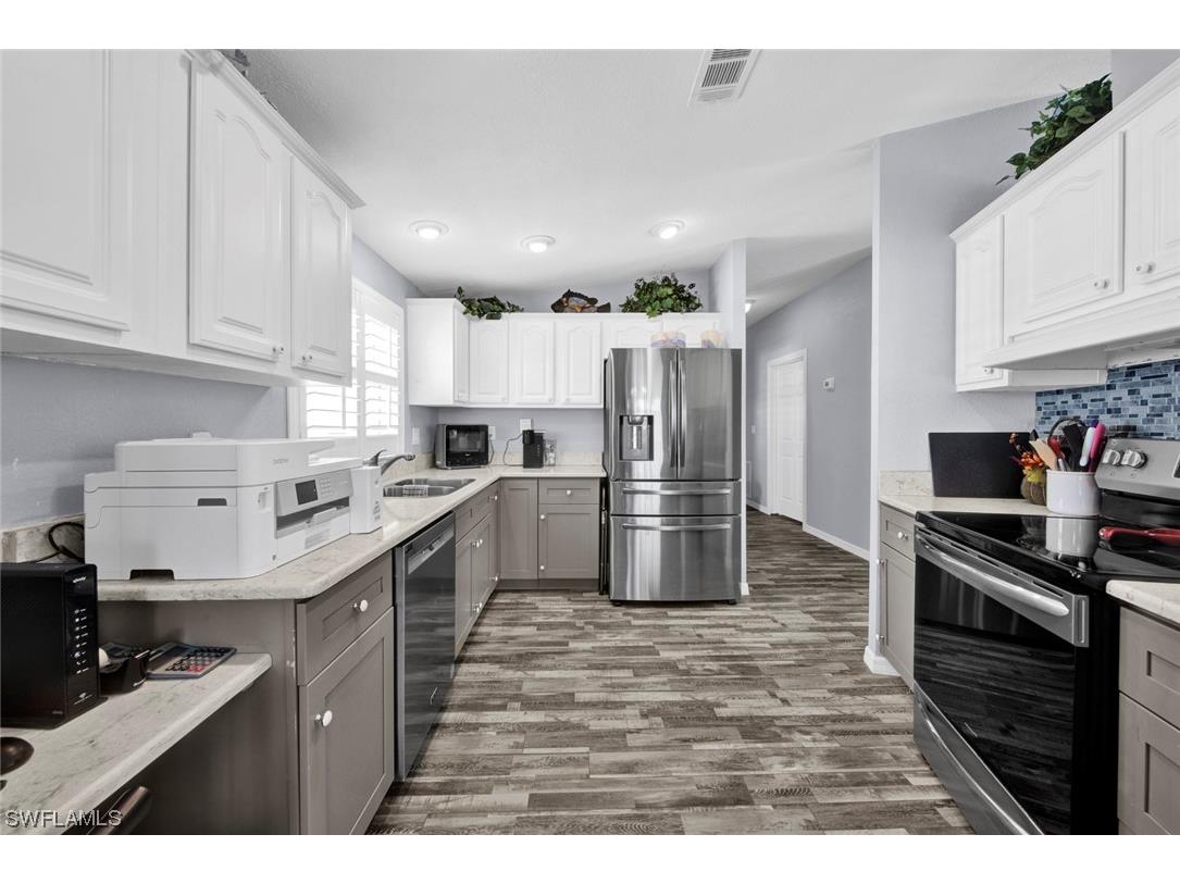 53 Nancy Lane Fort Myers Beach FL 33931 223024015 image1