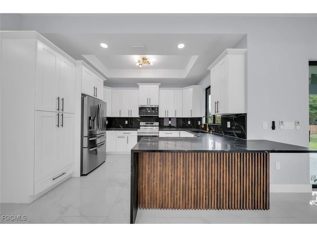 53 Susan Avenue S Lehigh Acres FL 33976 2025016047 image6