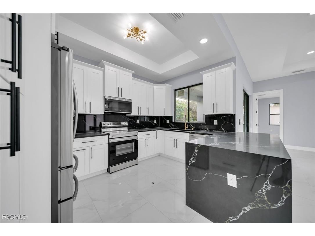 53 Susan Avenue S Lehigh Acres FL 33976 2025016047 image8