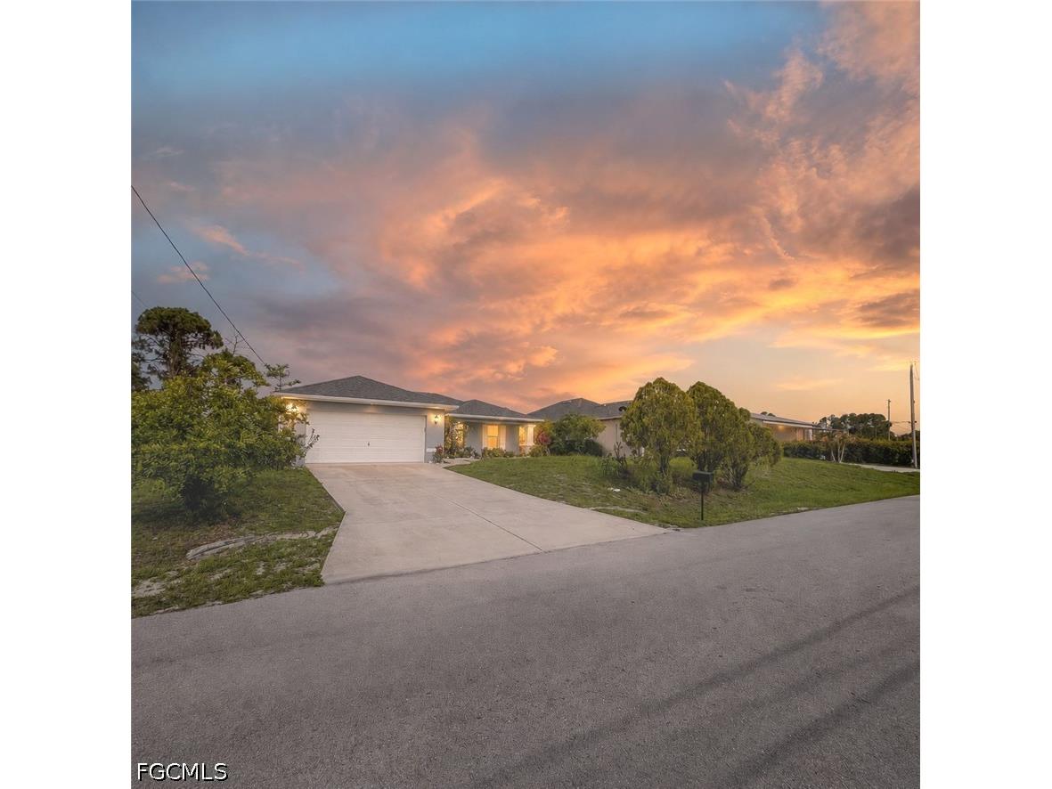 53 Terry Avenue S Lehigh Acres FL 33976 2026026121 image2