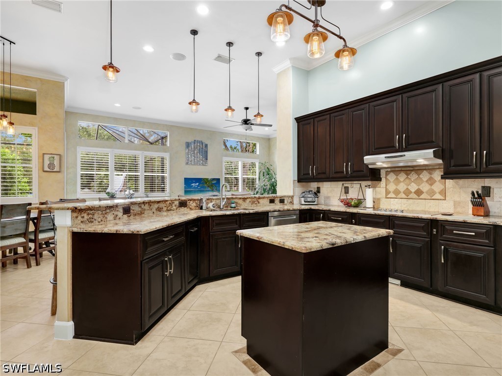 530 13th Street NW Naples FL 34120 226021484 image14