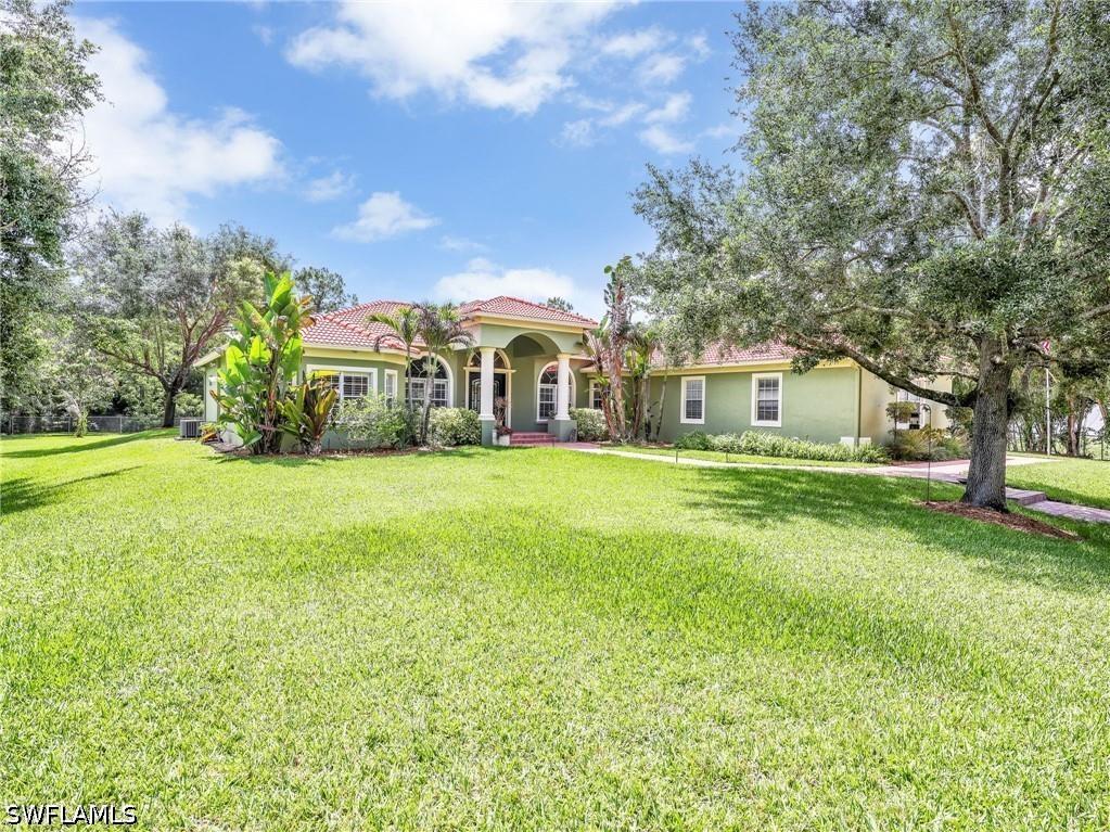 530 13th Street NW Naples FL 34120 226021484 image37