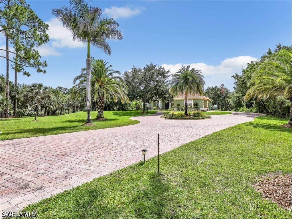 530 13th Street NW Naples FL 34120 226021484 image39