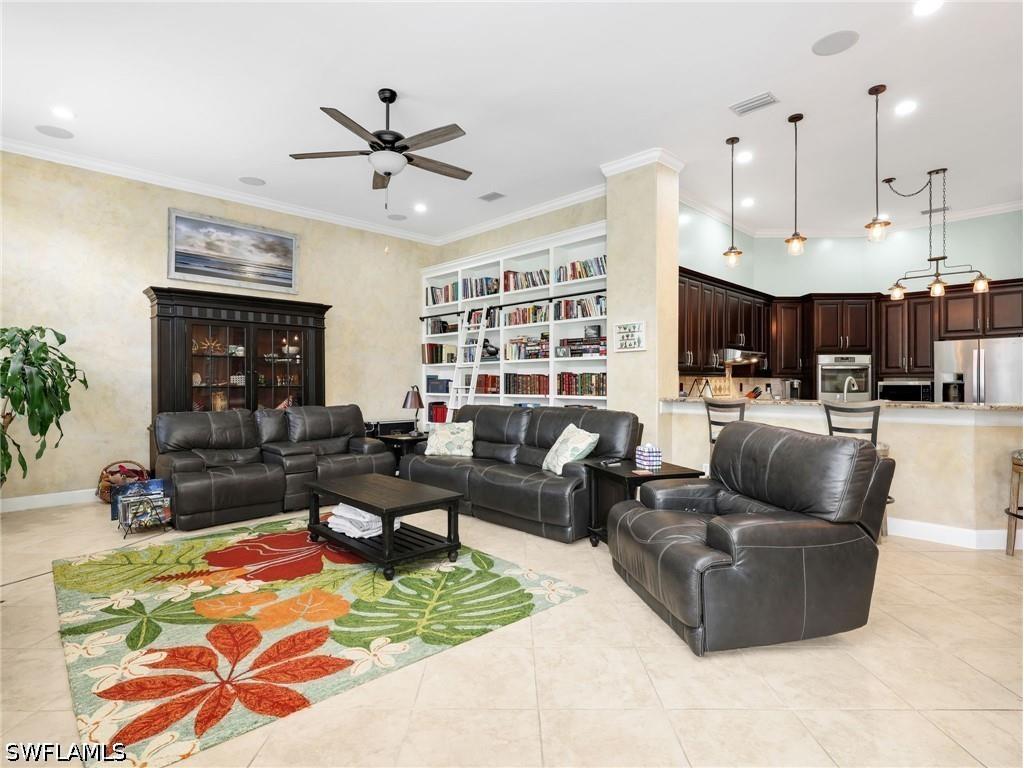 530 13th Street NW Naples FL 34120 226021484 image4