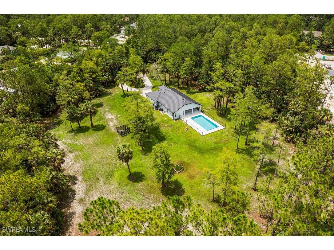 530 22nd Avenue NW Naples FL 34120 225060421 image1