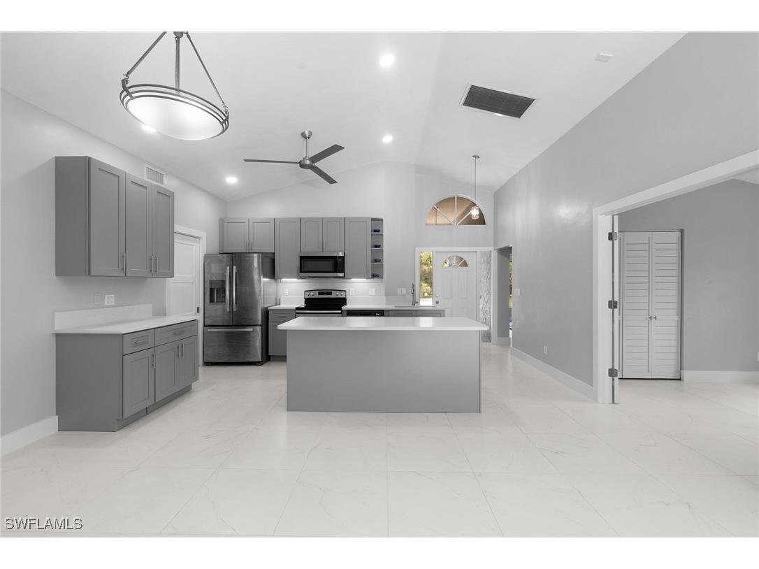 530 22nd Avenue NW Naples FL 34120 225060421 image7