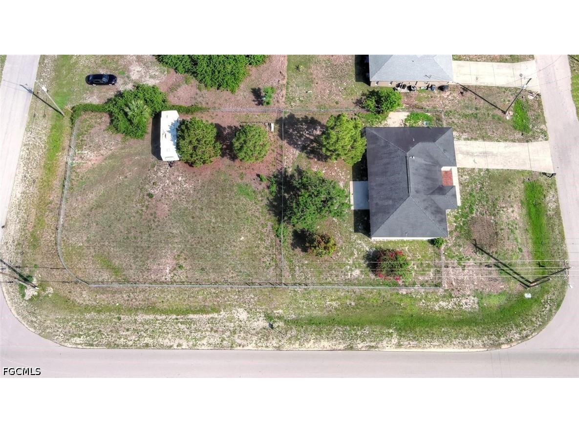 530 Peerless Circle Lehigh Acres FL 33974 2026011339 image3