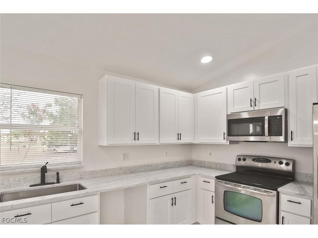530 Peerless Circle Lehigh Acres FL 33974 2026011339 image36