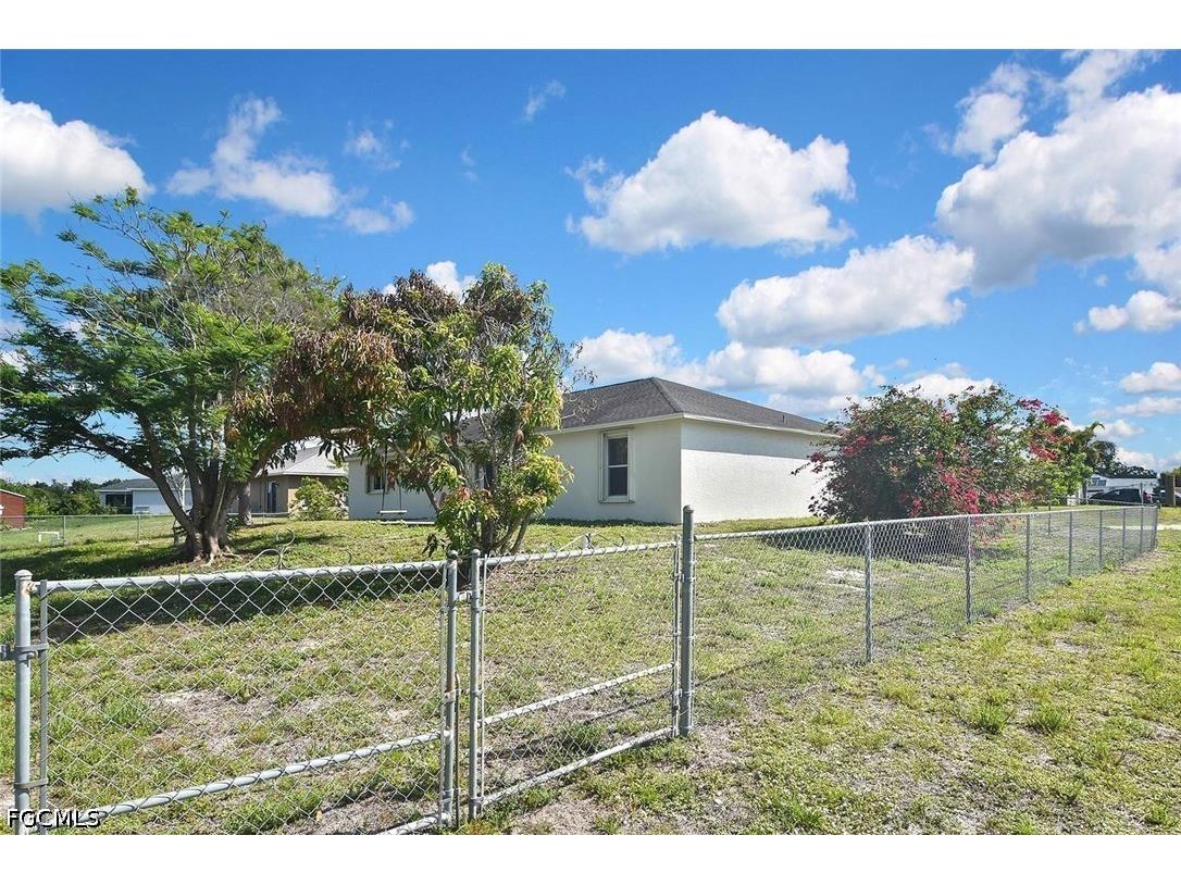 530 Peerless Circle Lehigh Acres FL 33974 2026011339 image47