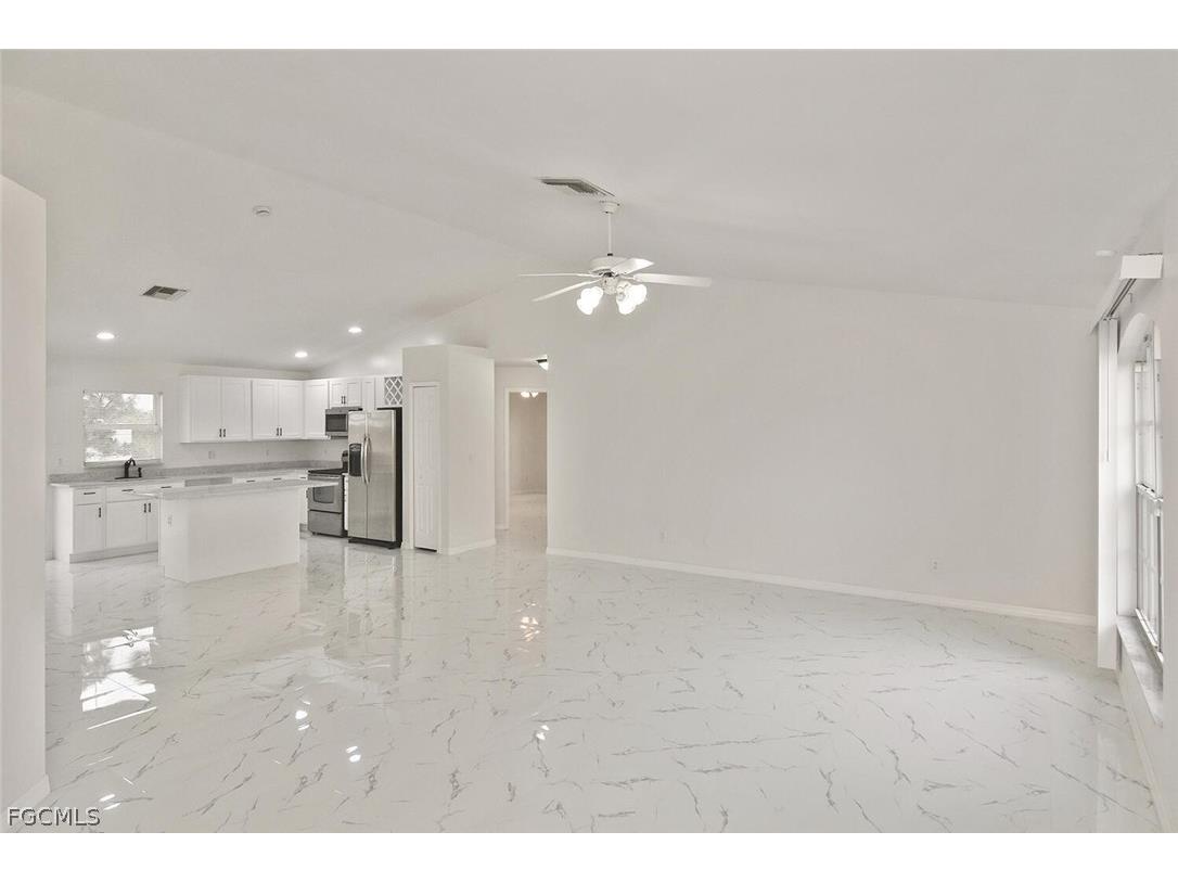 530 Peerless Circle Lehigh Acres FL 33974 2026011339 image6