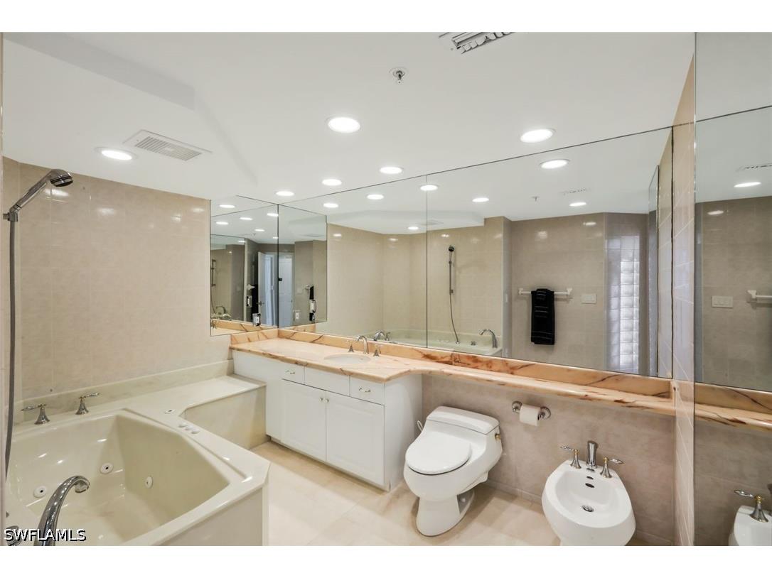 530 S Collier Boulevard #1002 Marco Island FL 34145 226014503 image20