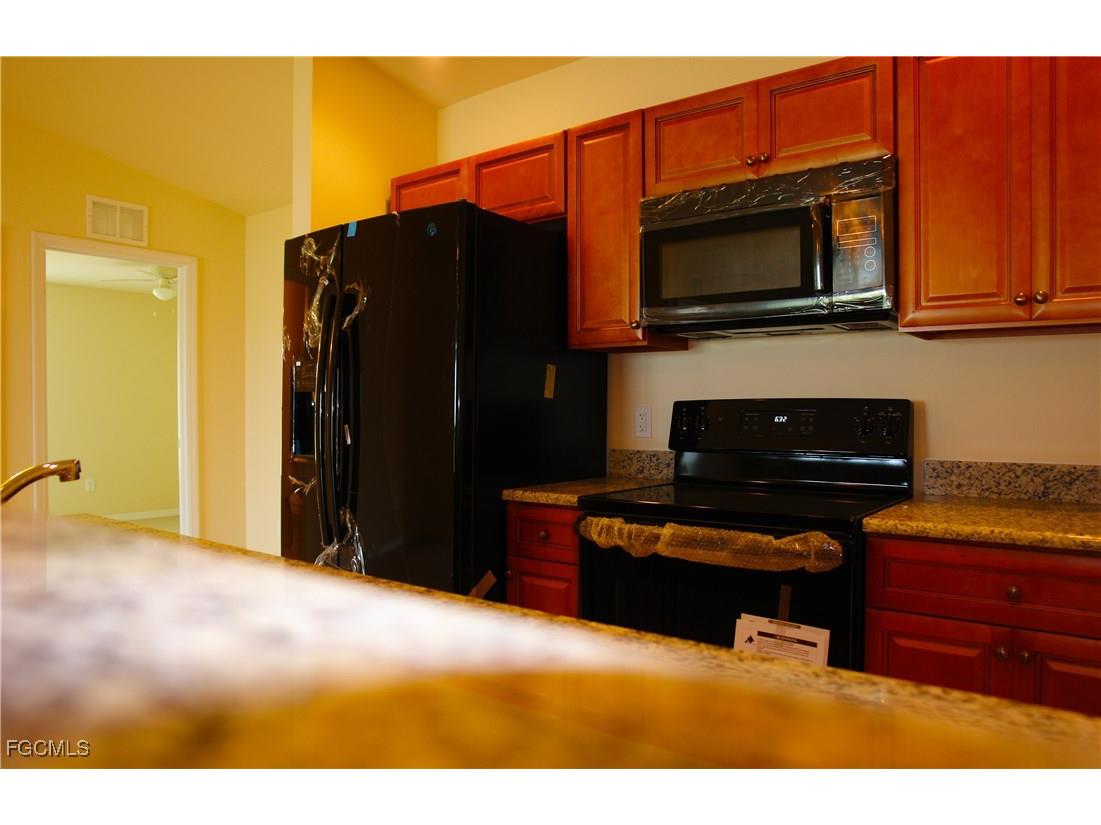 530 SE 5th Avenue Cape Coral FL 33990 2025019024 image11