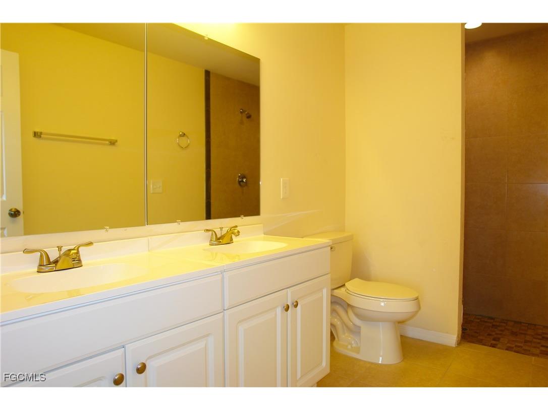 530 SE 5th Avenue Cape Coral FL 33990 2025019024 image7