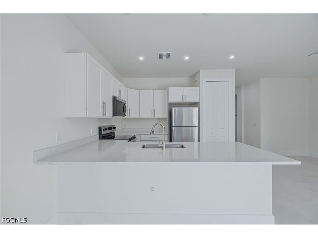 5300 28th Street SW Lehigh Acres FL 33973 2026021183 image6
