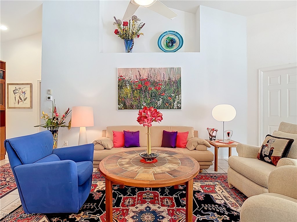 5300 Andover Drive #202 Naples FL 34110 225074780 image1