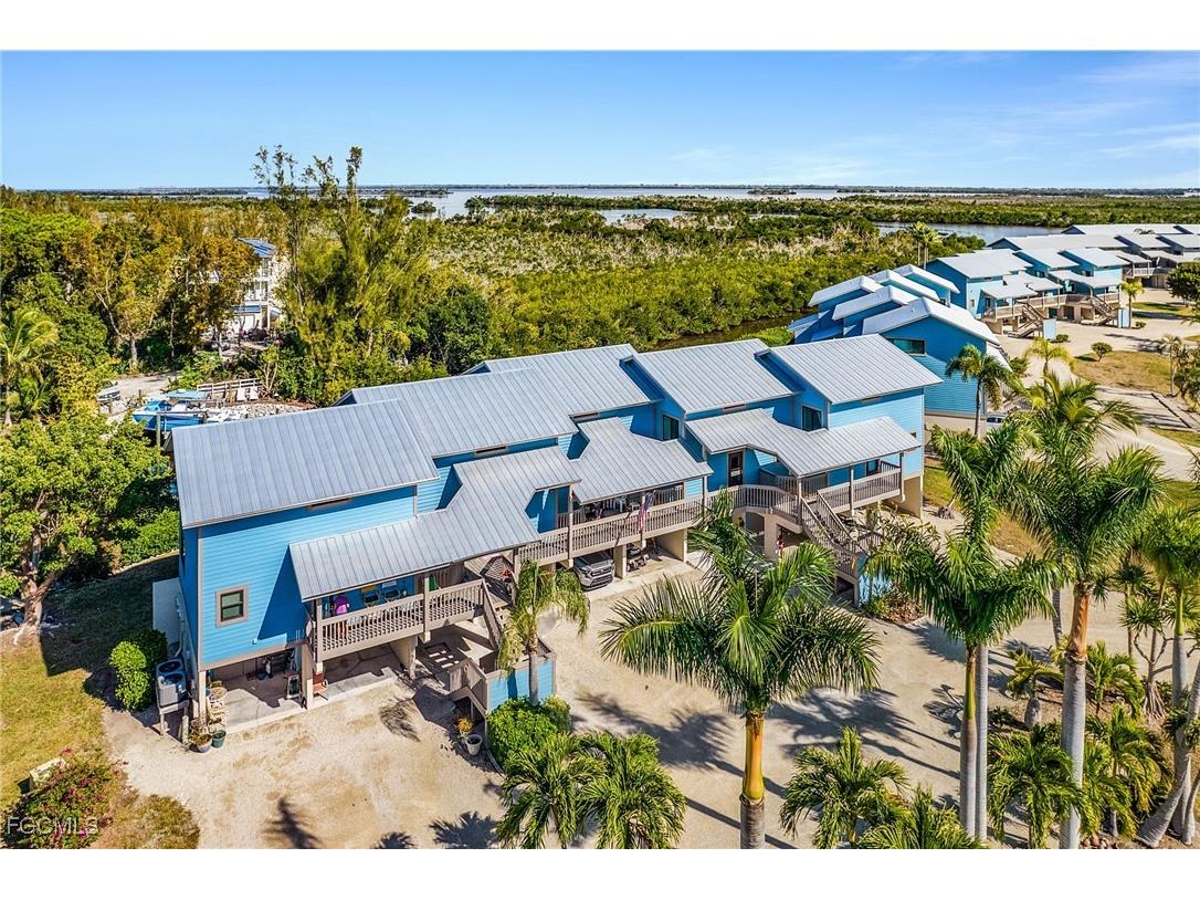 5301 Blue Crab Circle #4 Bokeelia FL 33922 2025026107 image1