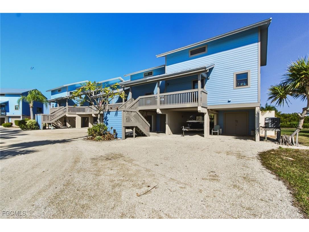 5301 Blue Crab Circle #4 Bokeelia FL 33922 2025026107 image3