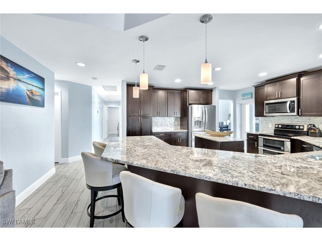 5301 Chiquita Boulevard S Cape Coral FL 33914 225032389 image15